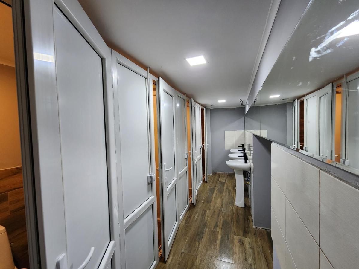 Gala Hostel Тбилиси Экстерьер фото